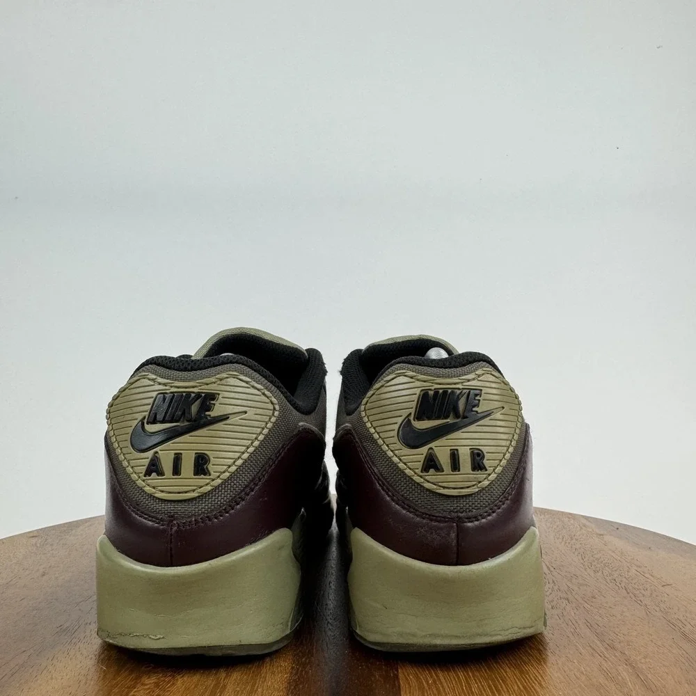 Mens‎ Nike Air Max 90 GORE-TEX Medium Olive Comfort Sneakers Shoes Size 10 M GUC